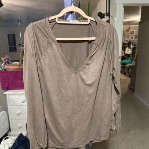 DYLAN Luxe Suede Knit Long Sleeve V-Neck Chamois Top